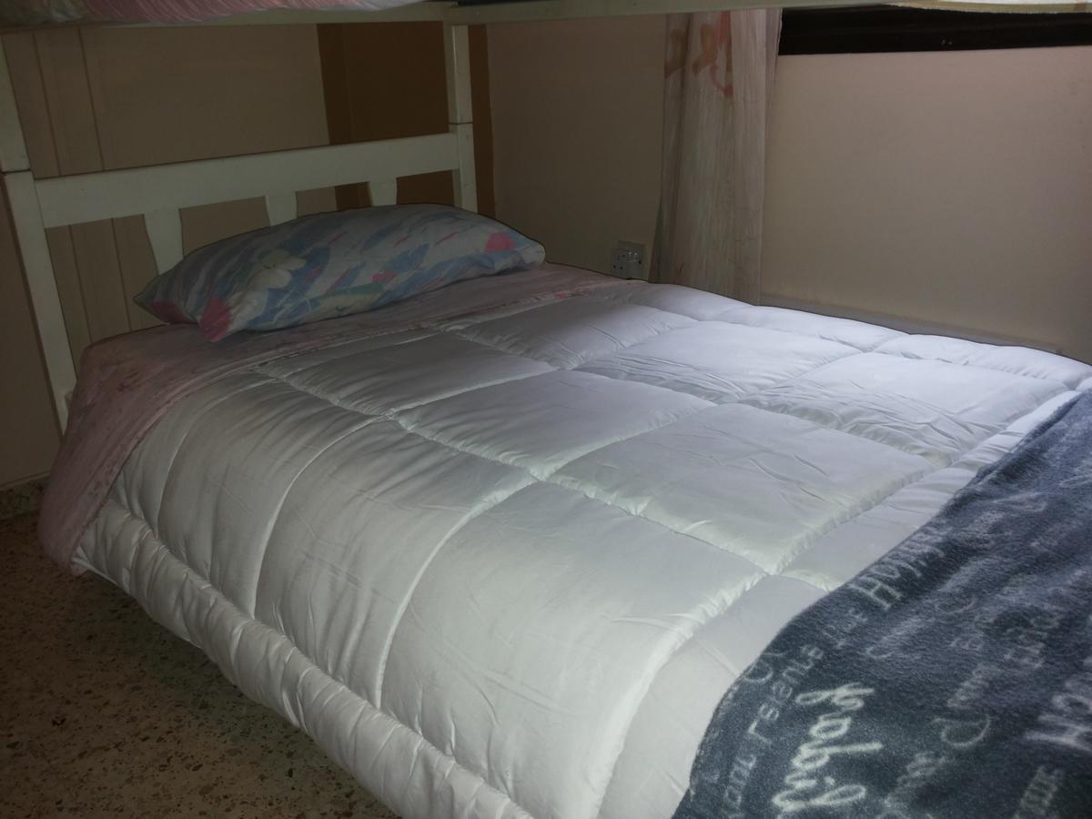 Costas Hostel Action Tseri 외부 사진