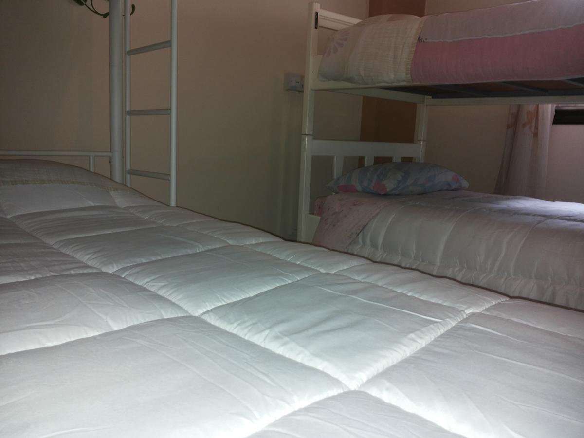 Costas Hostel Action Tseri 외부 사진