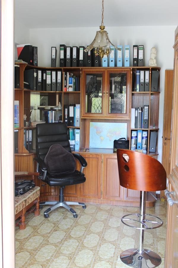 Costas Hostel Action Tseri 외부 사진