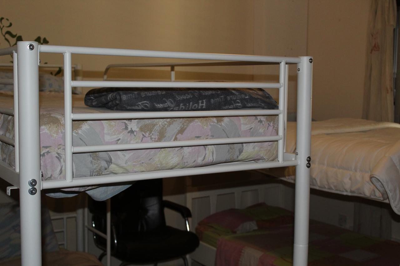 Costas Hostel Action Tseri 외부 사진
